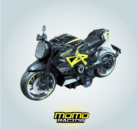 01/Yellow motorcycle Maquette