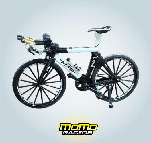 01/White Bicycle Maquette